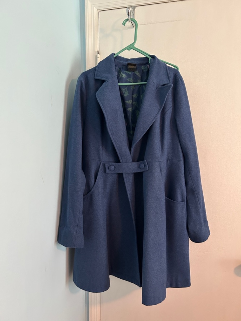 Outlander coat Claire Her Universe size Large L